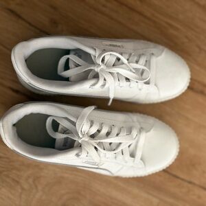 Puma Women's White Sneakers